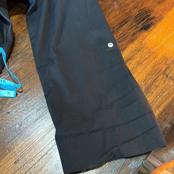 Chico’s Size 12/14 Black Dress with roll up sleeves and pockets. - Picture 12 of 12